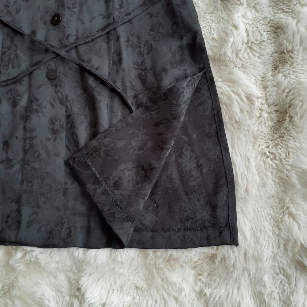 SOLD - Picture 4 of 8